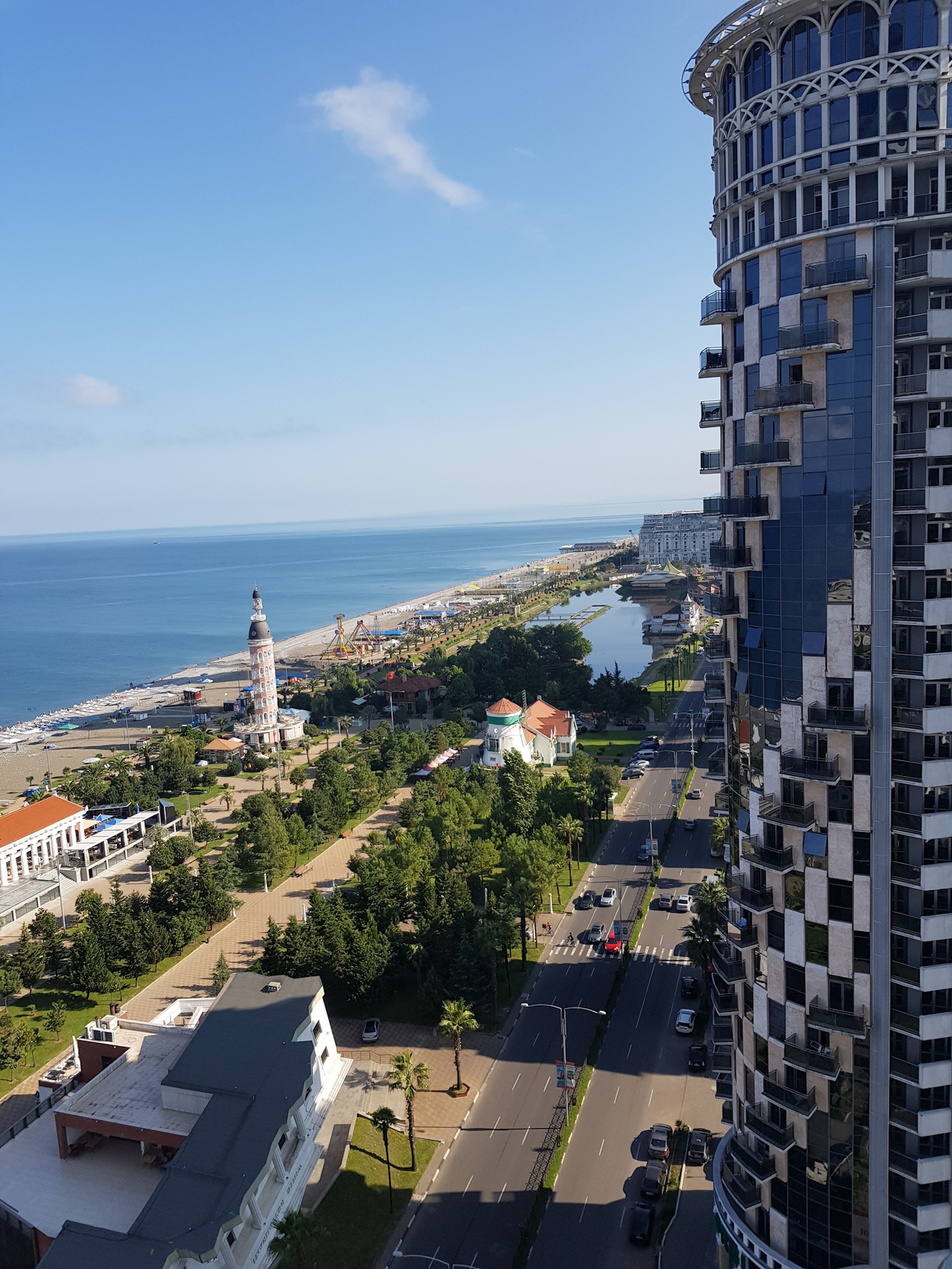 спб грузия. спб грузия. маршрут спб грузия на машине. грузия туризм. центр тбилиси это что площадь свободы.