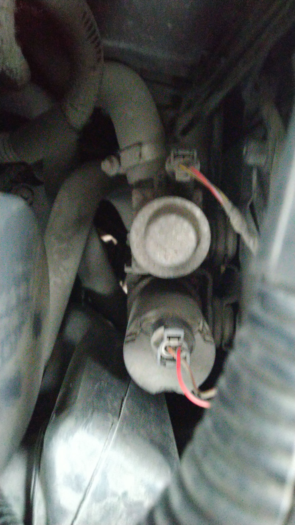 Умер доп. насос на печку салона. — BMW 3 series Touring (E46), 2 л ...