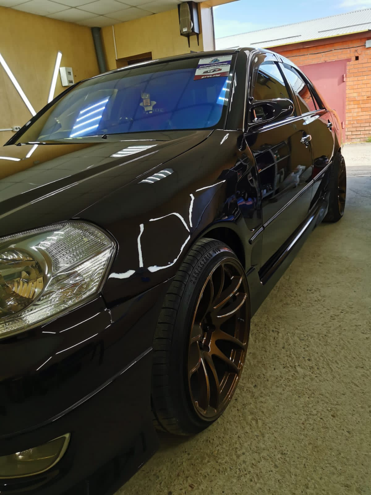 Полировка и покрытие жидким стеклом в 2 слоя. — Toyota Mark II (110), 2 ...