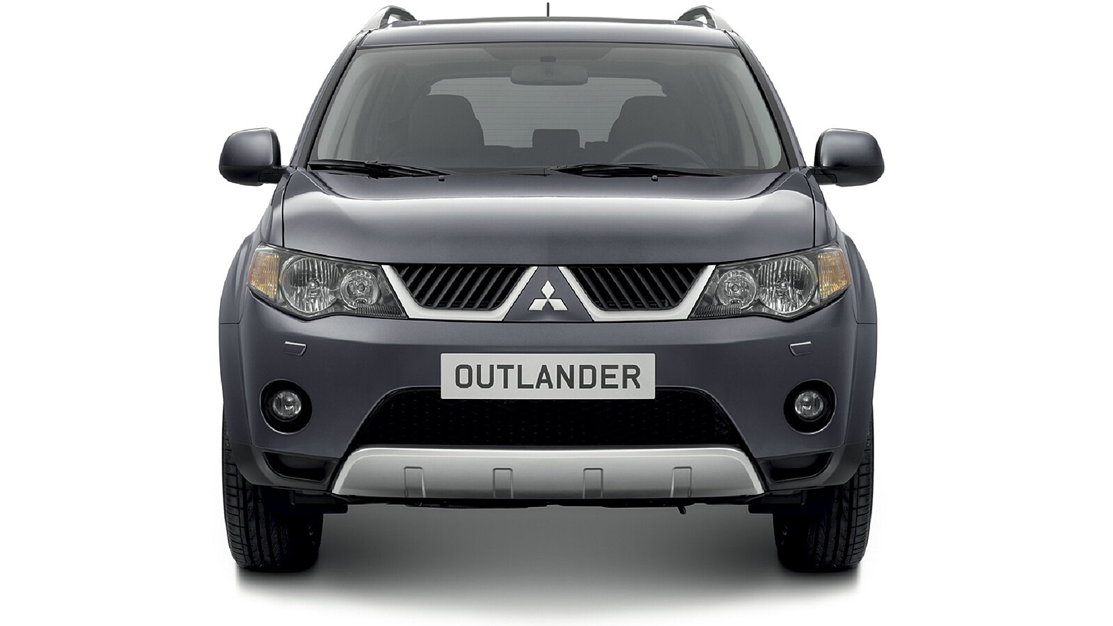 Митсубиси 2.4. Mitsubishi Outlander спереди. Mitsubishi Outlander XL PNG. Mitsubishi Outlander 2010 спереди. Митсубиси Аутлендер вид спереди.