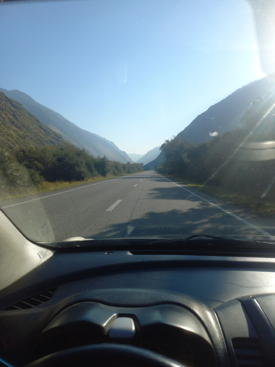 Фото в бортжурнале Nissan Note (1G)