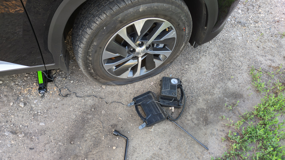 Проколол колесо… — Hyundai Palisade, 2,2 л, 2021 года | шины | DRIVE2