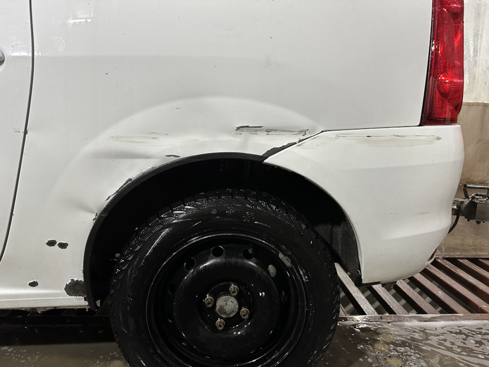 Уснул за рулем. — Lada Ларгус, 1,6 л, 2021 года | ДТП | DRIVE2