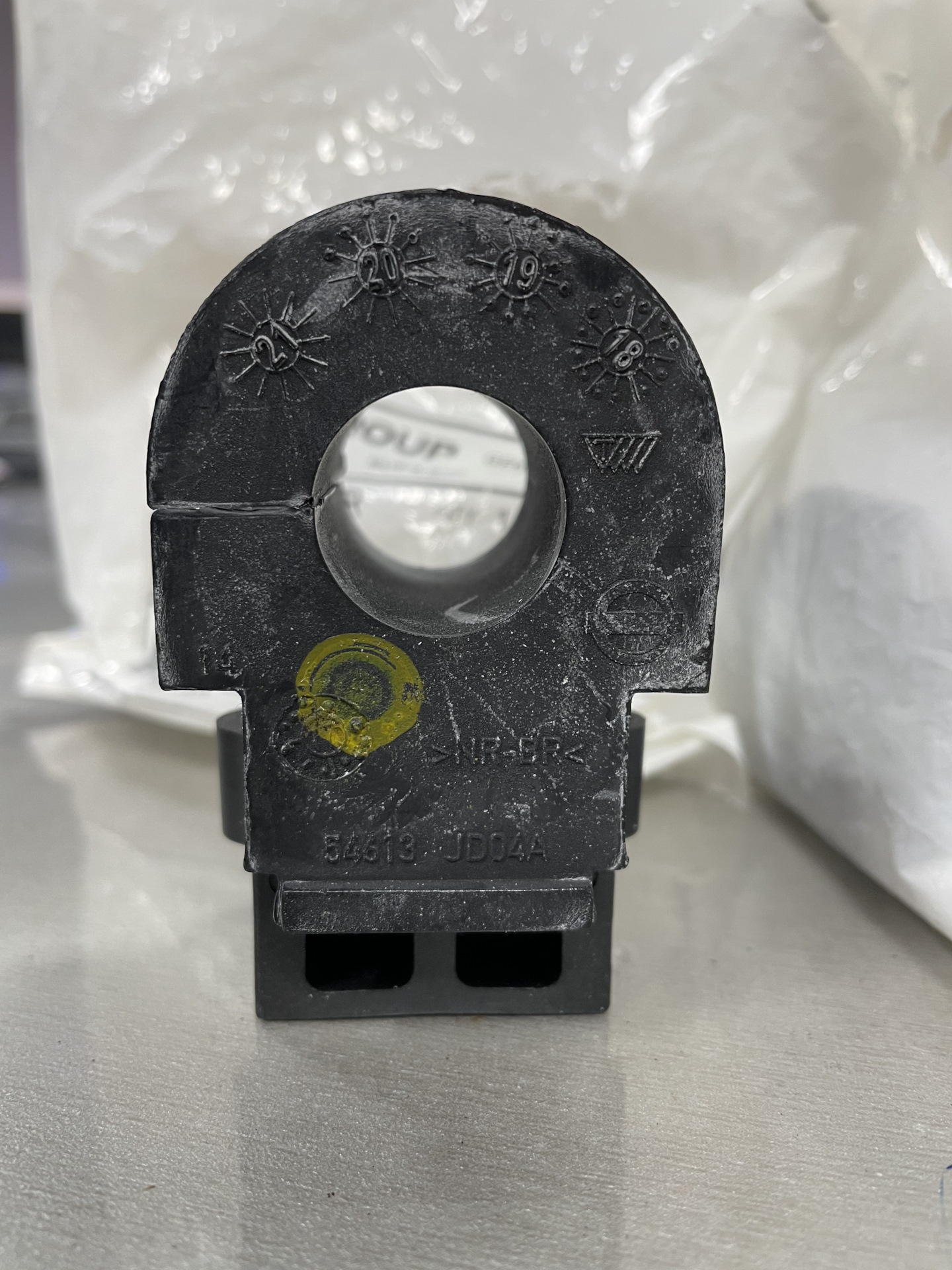 Замена втулок и стоек стабилизатора — Nissan Juke (1G), 1,5 л, 2012 ...