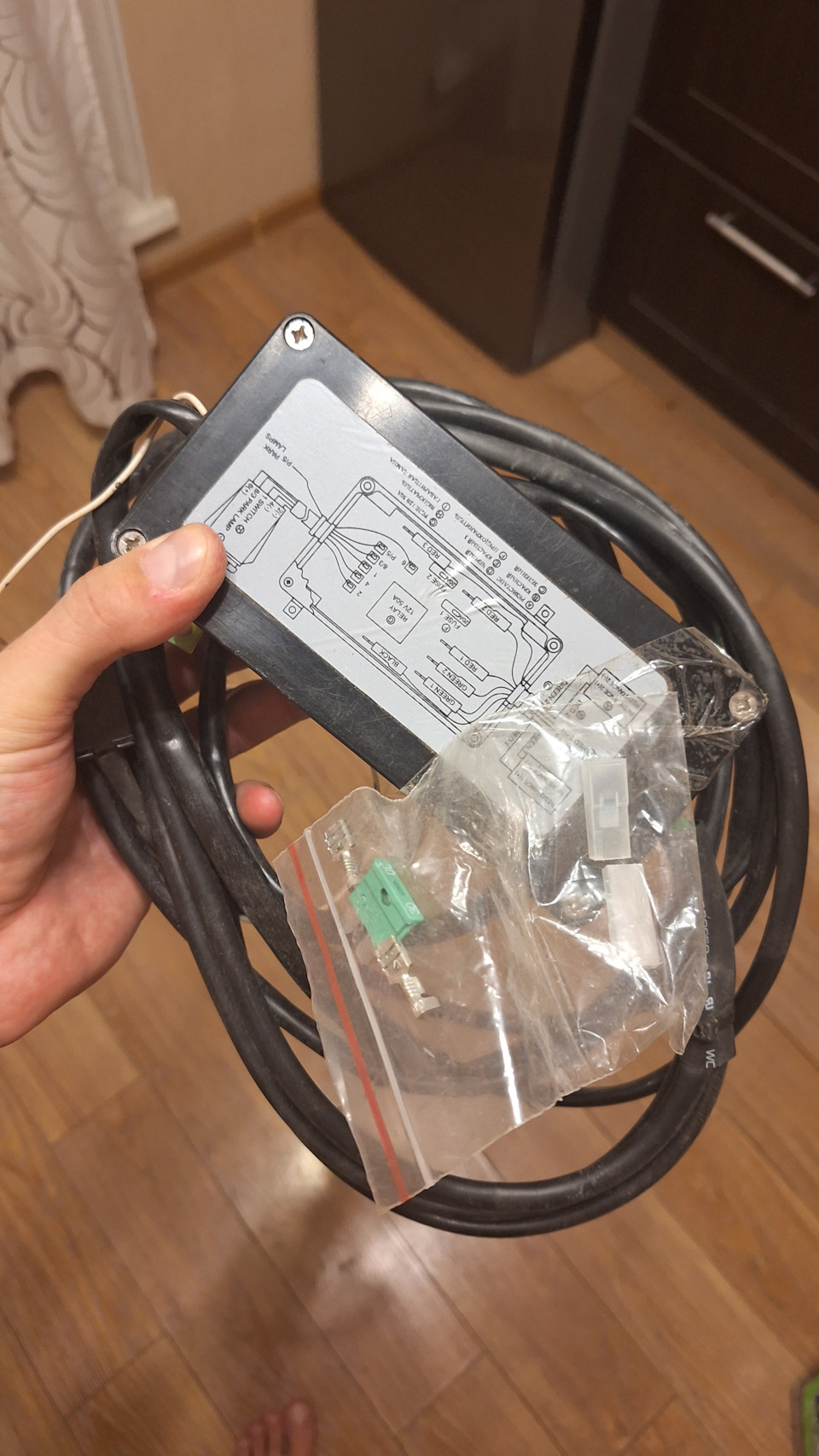 Установка лобового стекла с подогревом — Jeep Grand Cherokee (WK2), 3,6 ...