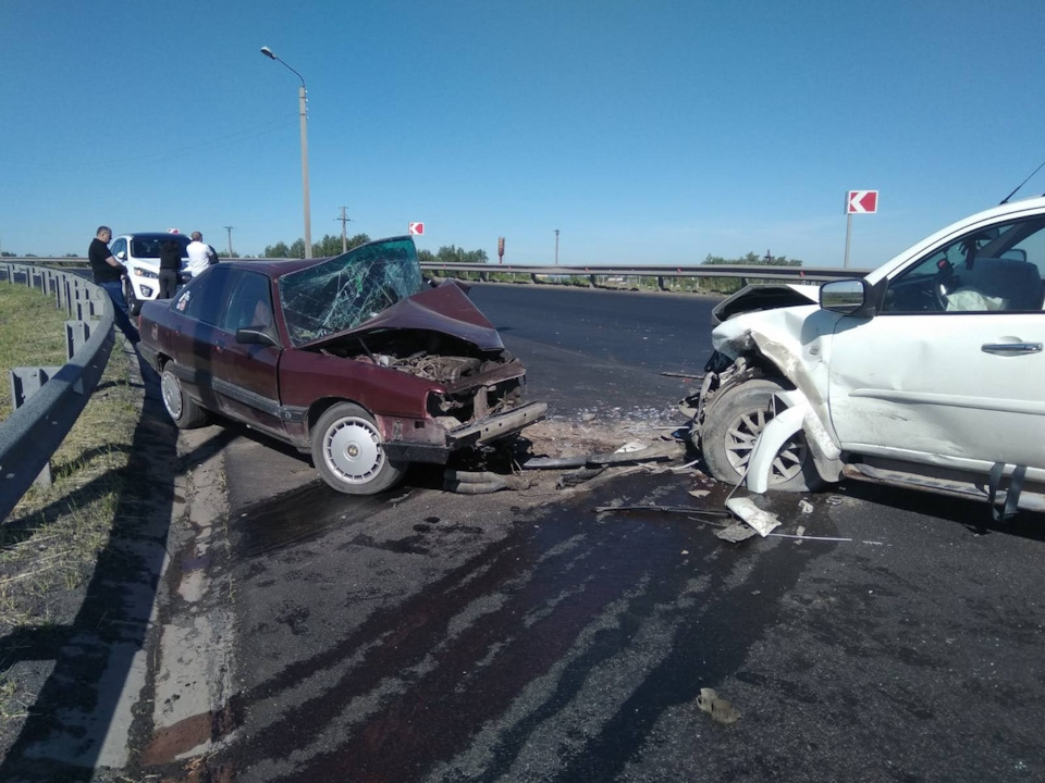 Фото в бортжурнале Audi 100 (C3)