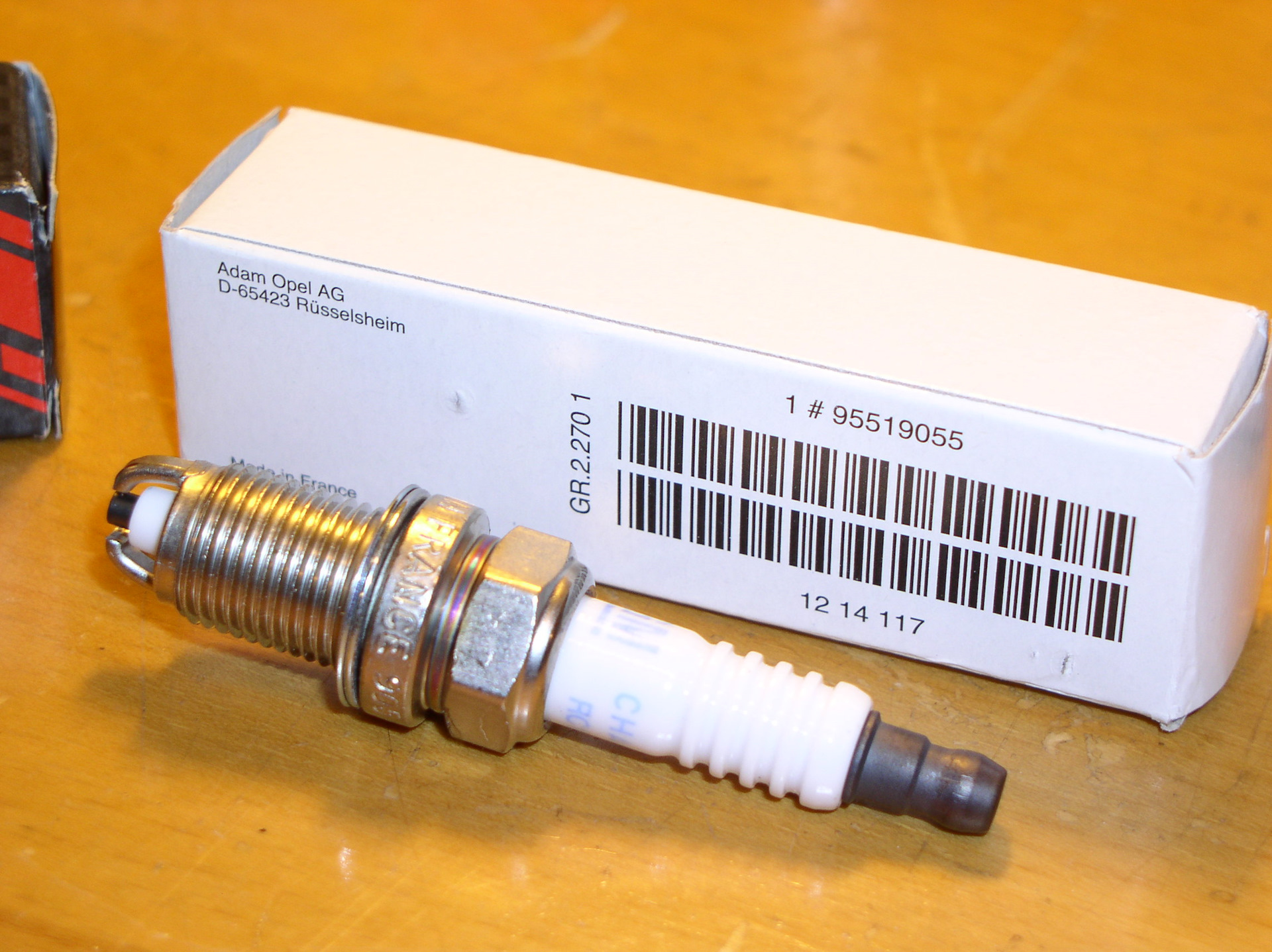 свечи зажигания опель инсигния 1. зафира какие свечи. 55580961 свеча зажигания. 4 2007. свечи зажигания опель мерива 1.