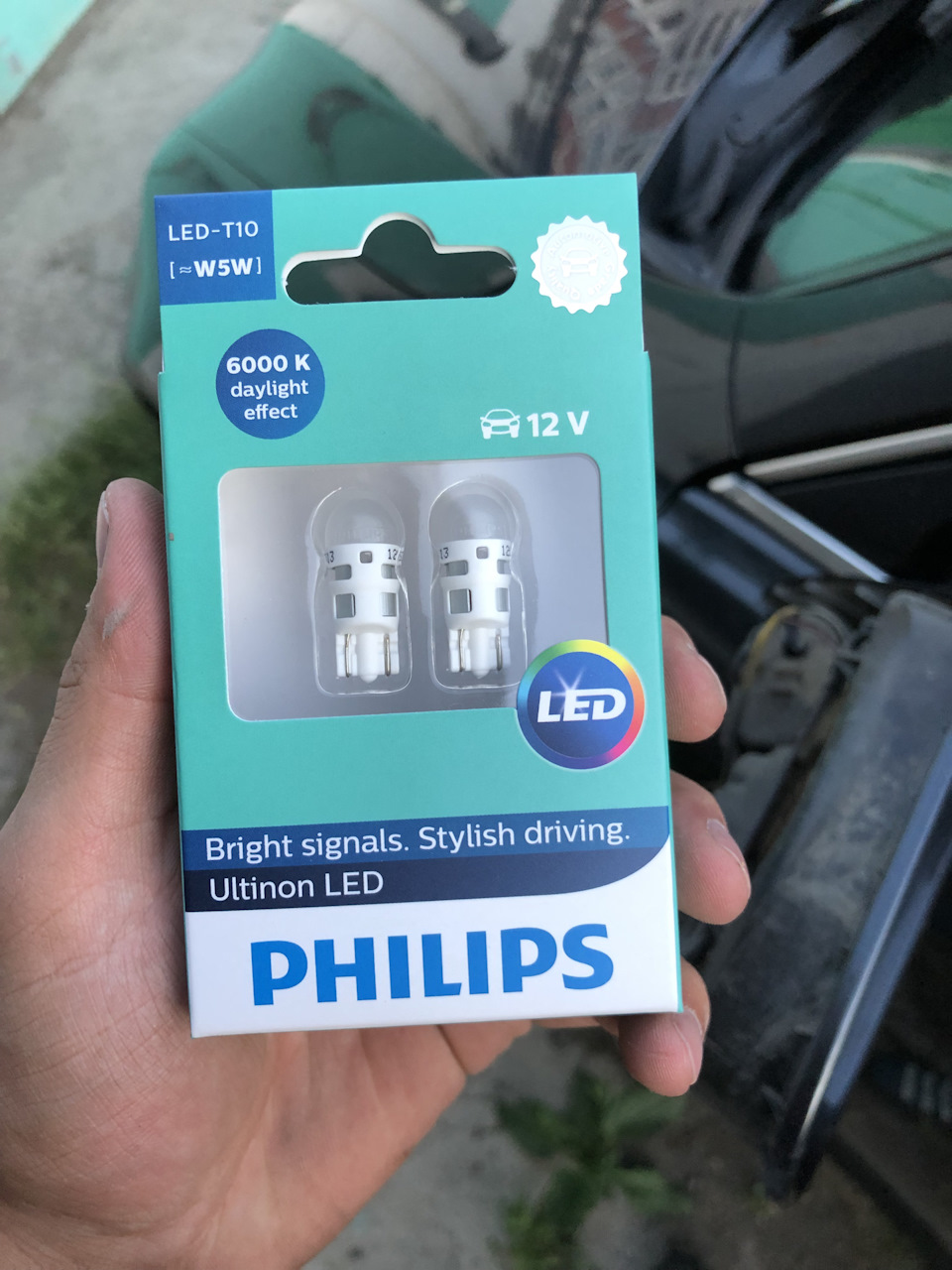 Замена лампочек подсветки в зеркалах на Led — Lexus IS II, 2,5 л, 2006 ...