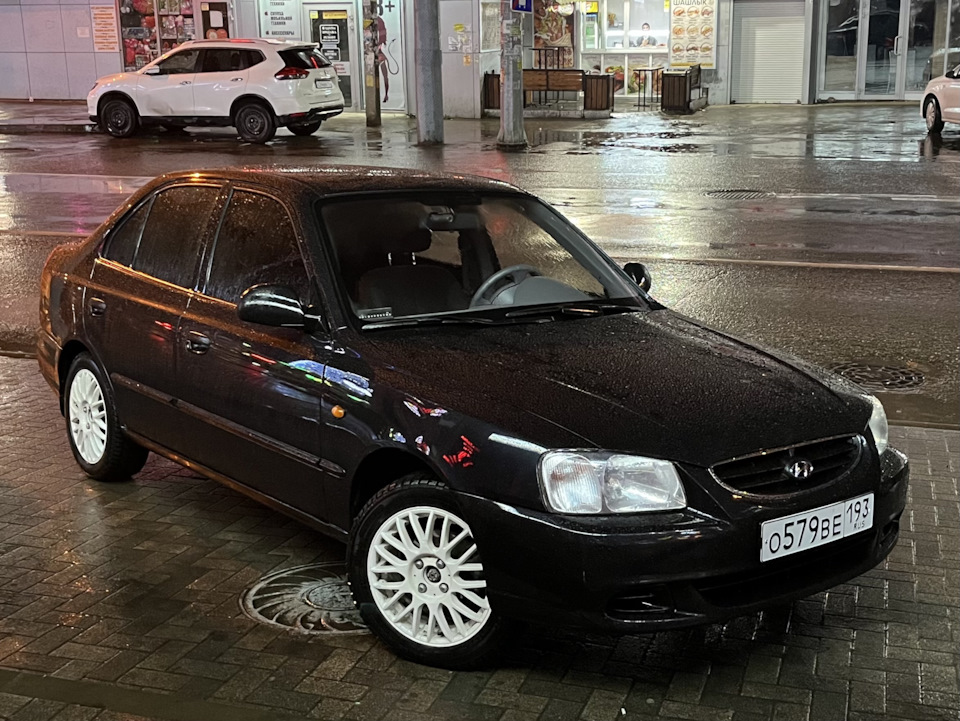 Hyundai accent то