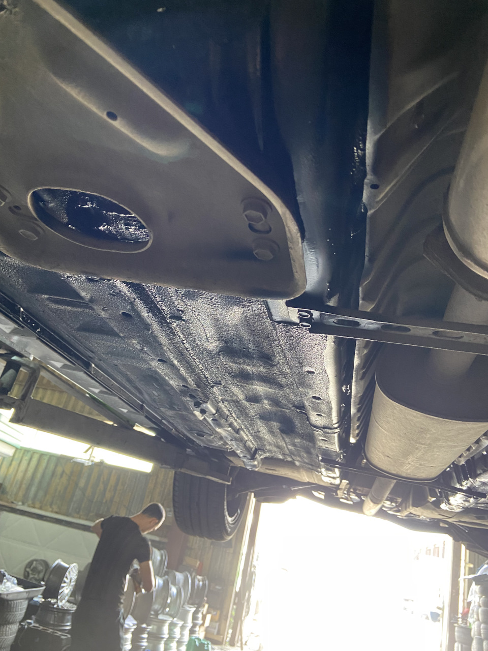 Антикор днища и колесных арок своими руками — Nissan Teana (J32), 2,5 л ...