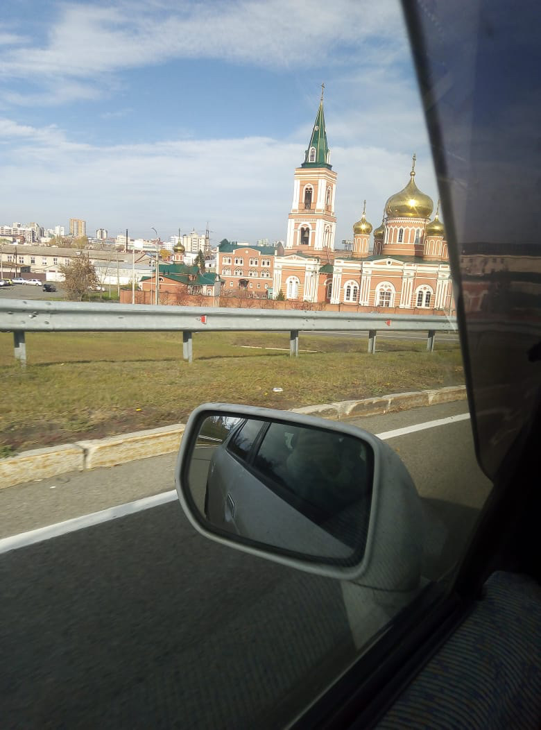 Фото в бортжурнале Nissan R'nessa