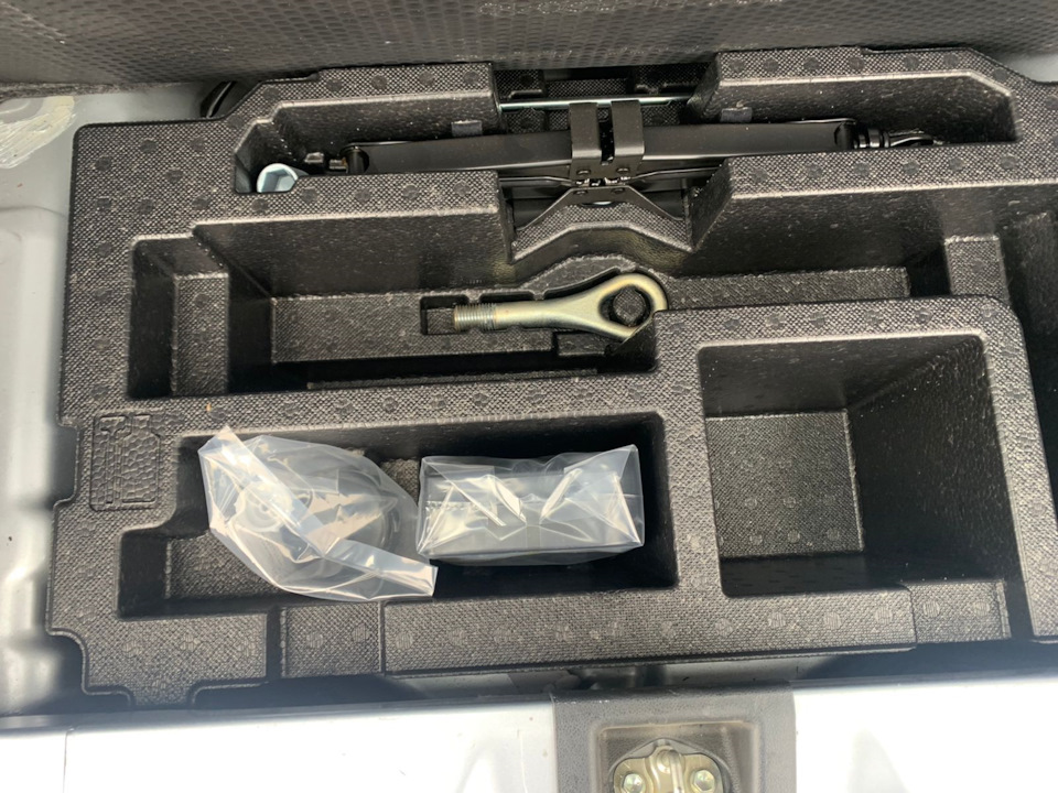 Фото в бортжурнале Daihatsu Mira e:S (1G)