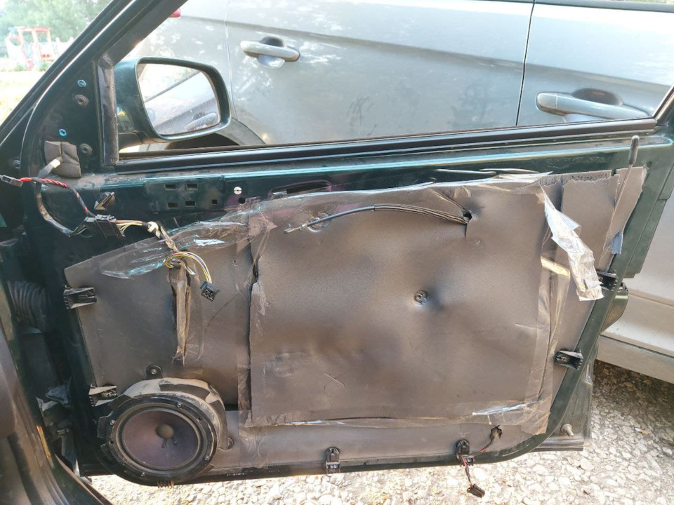 Замена микриков двери (D2HW-BL211H, D2HW-BR211H) — Skoda Octavia A4 Mk1 ...