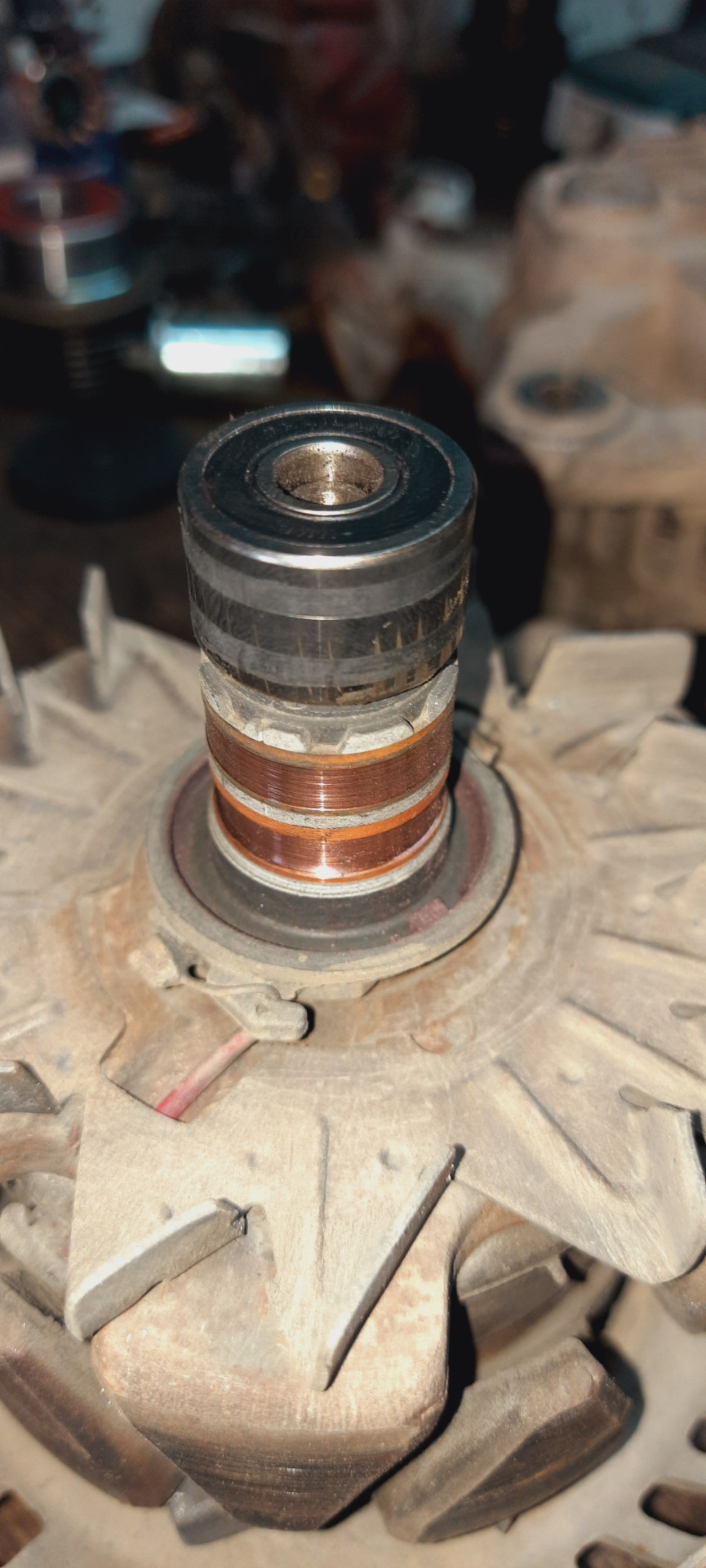 Ремонь генератора Ховер н3 — Great Wall Hover, 2 л, 2011 года | поломка ...