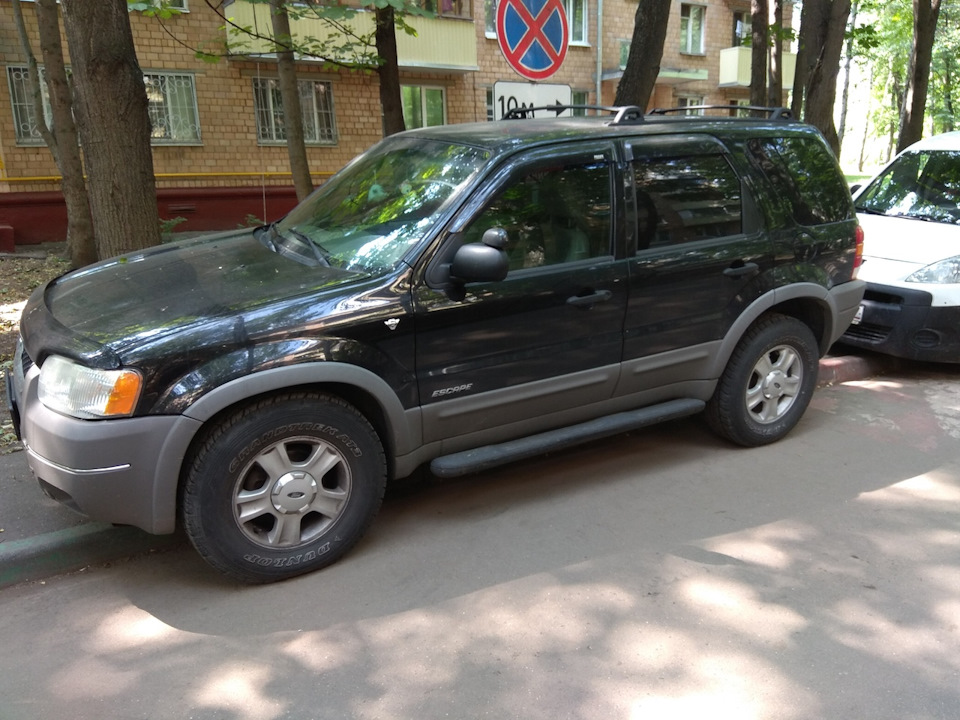 Форд эскейп 1.6. Ford Escape 3.0.