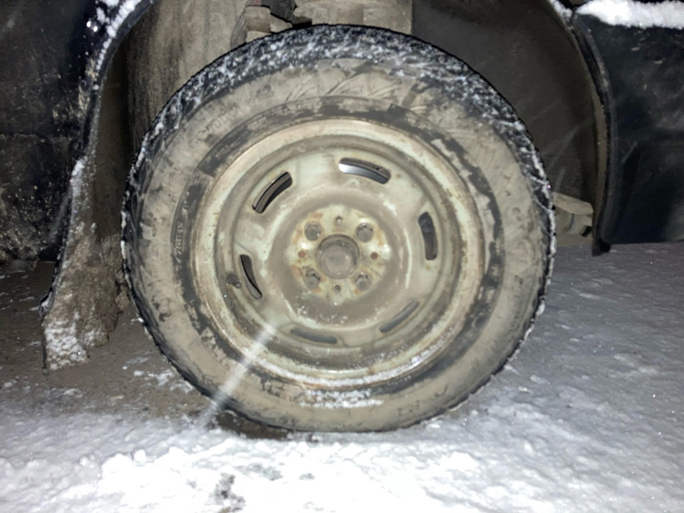 Влетел в бордюр — готовь кошелёк к похудению! — Lada 21099, 1,5 л, 1998 ...