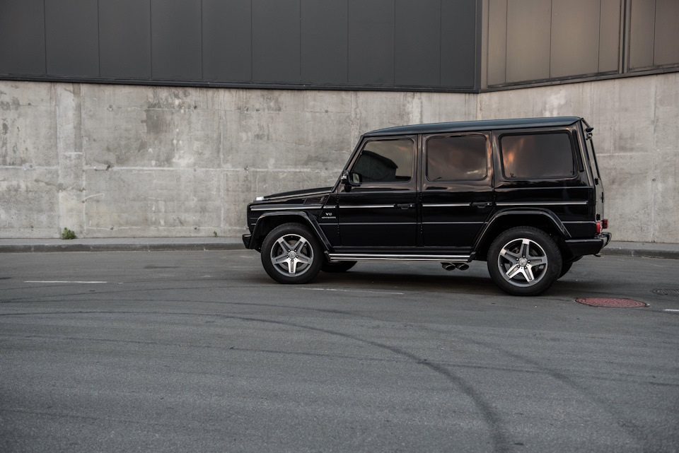 Mercedes Benz g55