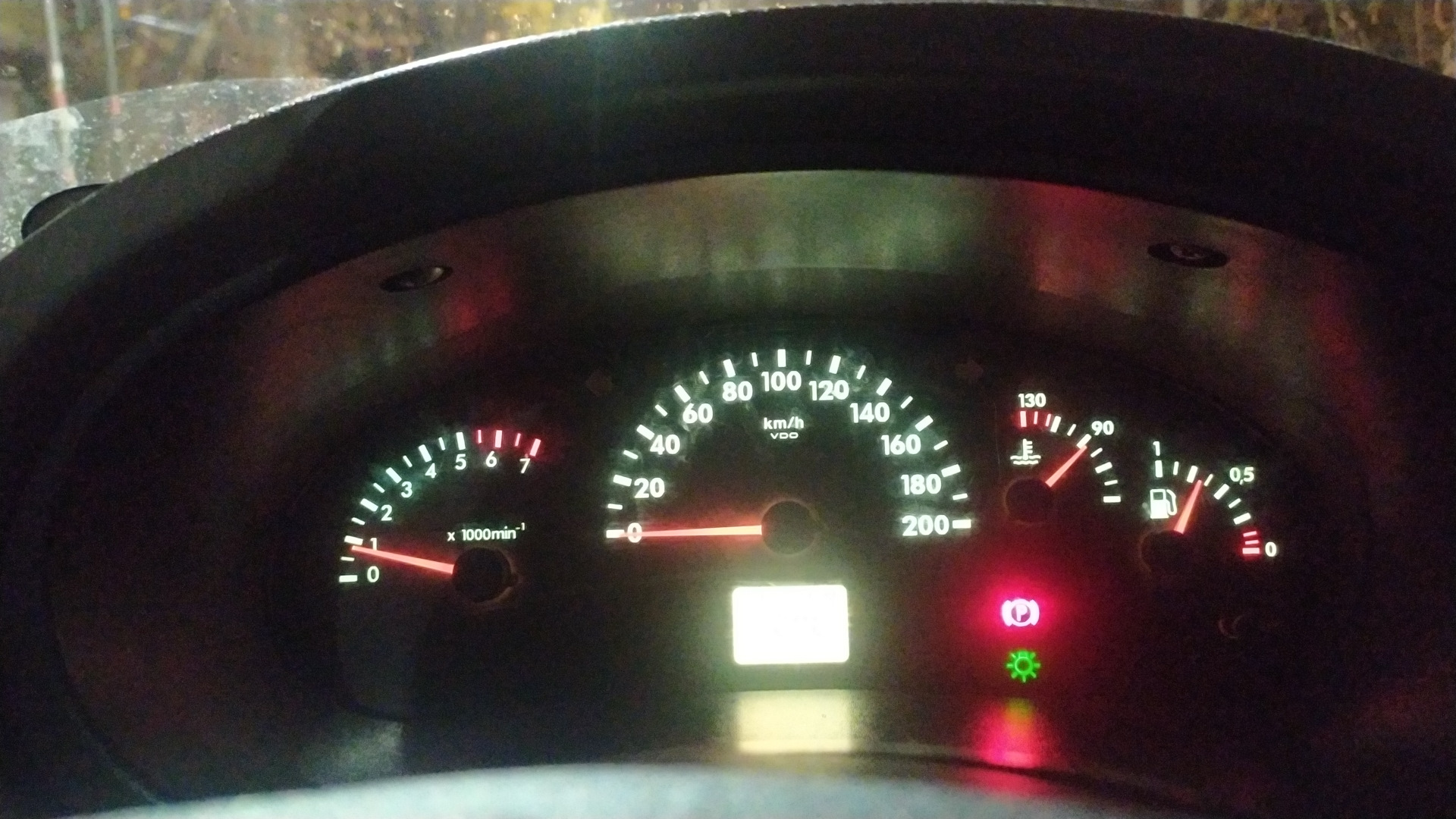 Поменять лампочку на панели приборов калина. Приборная панель калина 1. Лампочки в приборку калина 1. Лампочки в приборку калина 1. Поменять лампочку на панели приборов калина.