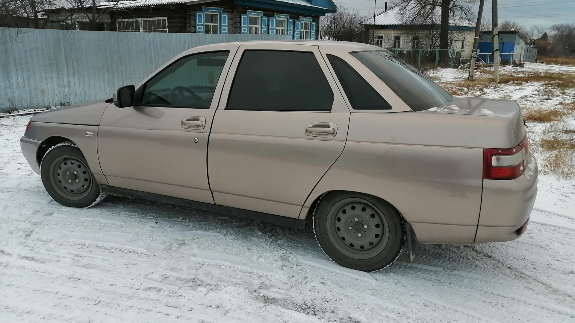 Lada 21104 1.6 бензиновый 2007 | Звёздная пыль) на DRIVE2