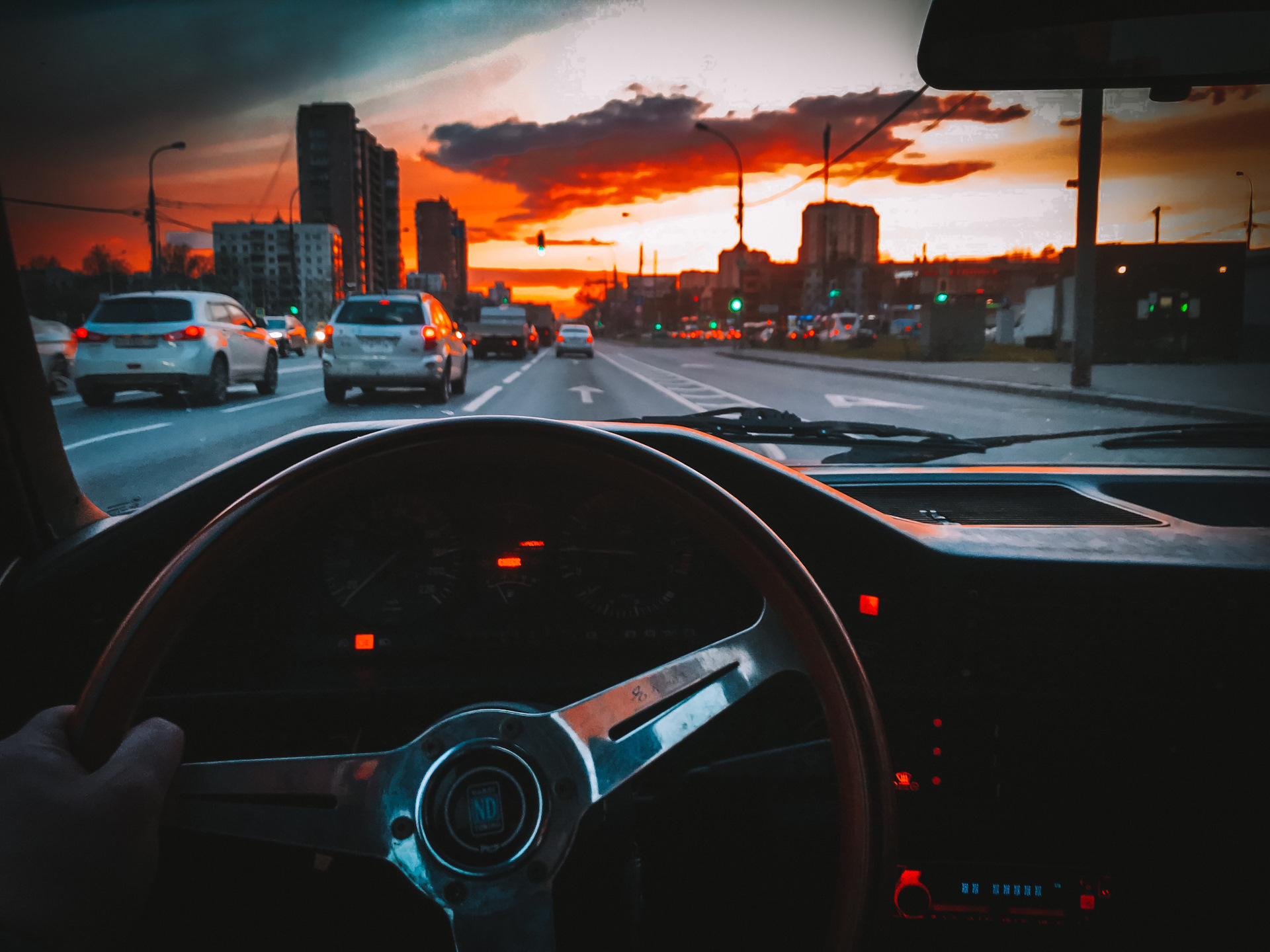 Пойду яйца покупать анекдот. Уехать таки. Анекдот все таки уехал. Анекдот про пьяного мужа и холодильник. Будь падишахом ты иль нищим на базаре.