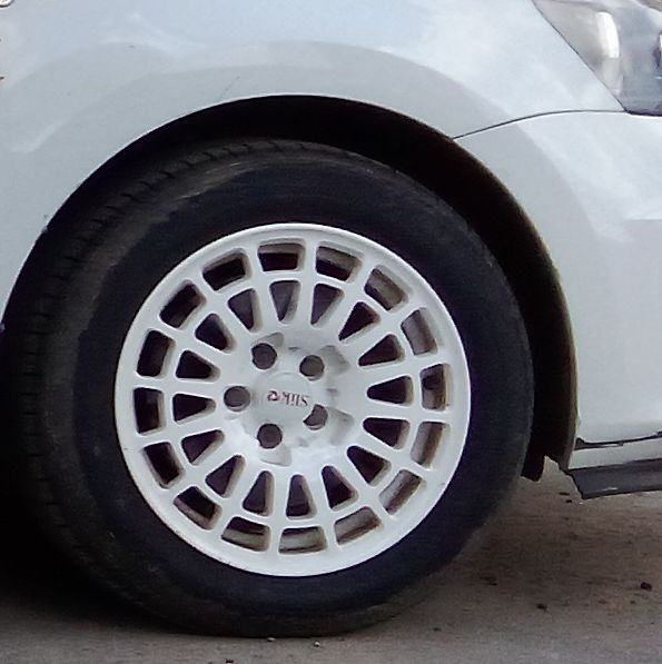 Кованые диски Slik 6,5Jx15 ET32 5x100 на Skoda Fabia Mk2, Skoda Rapid ...