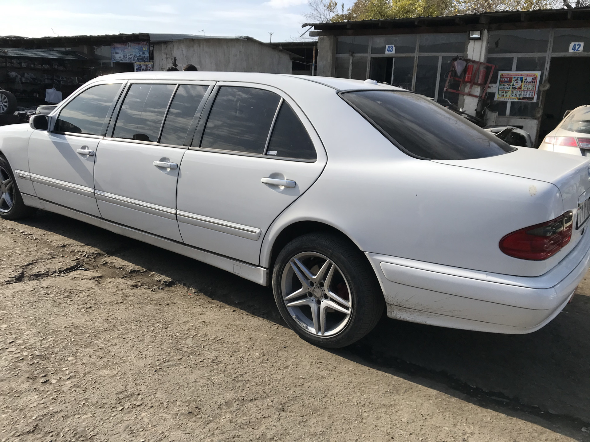 Mercedes Benz w210 Р»РёРјСѓР·РёРЅ