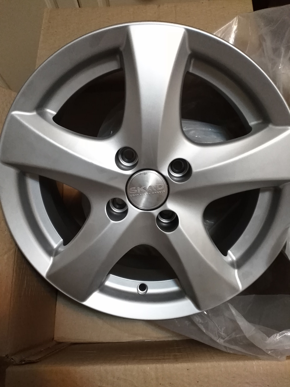 5xr14. скад уран r15 4x100. скад уран 2 алмаз. диск уран-2 5,5*14 35 4*100 67,1 алмаз скад 0580105. скад уран 2.