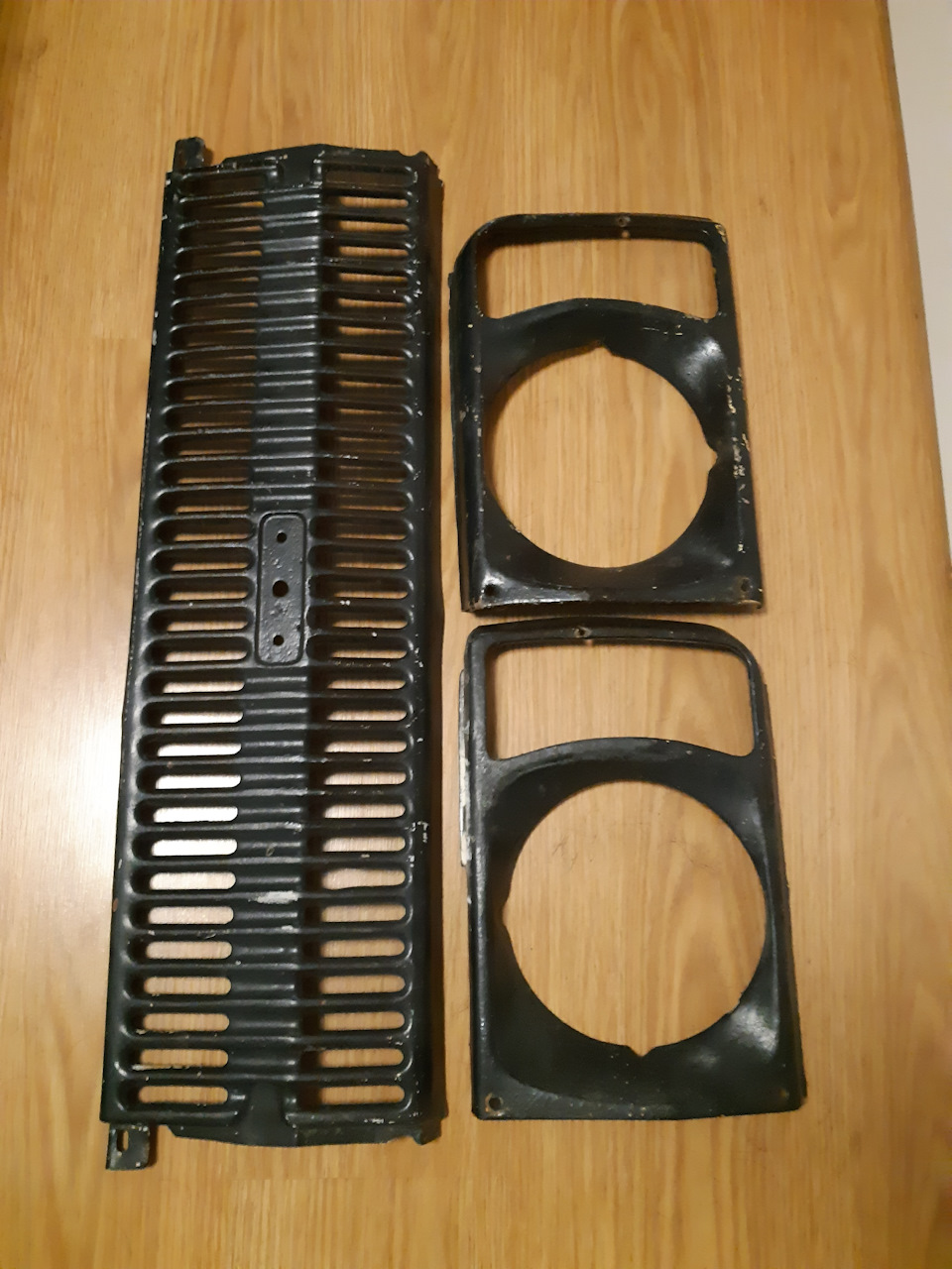 Отдам решётку радиатора. Москва — ИЖ Москвич 412, 1,5 л., 1985 года ...