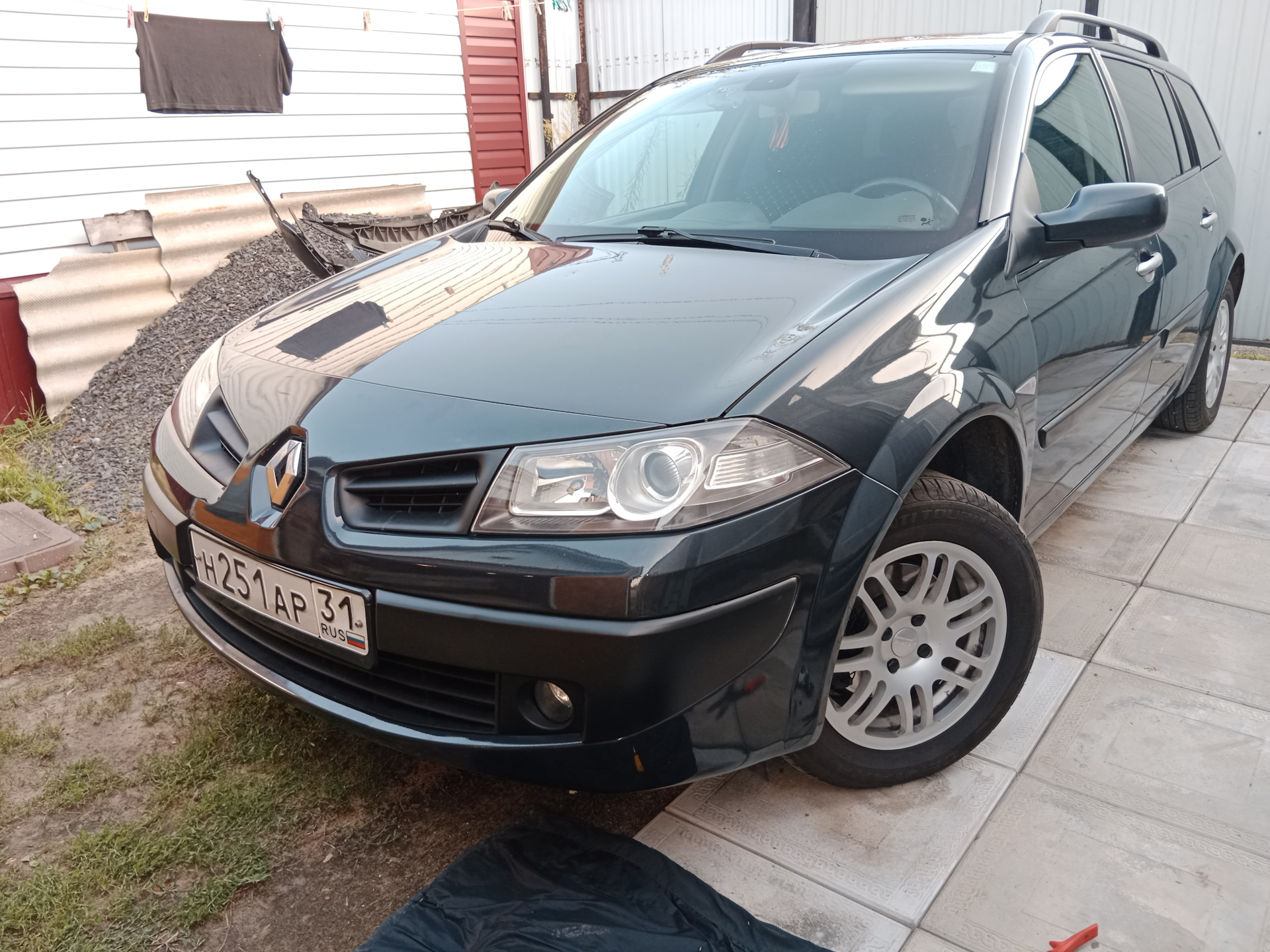 Встреча на ночной трассе… — Renault Megane II, 1,5 л, 2008 года | ДТП |  DRIVE2