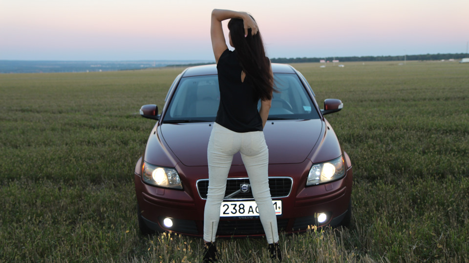 Volvo S40 Flamenco Red