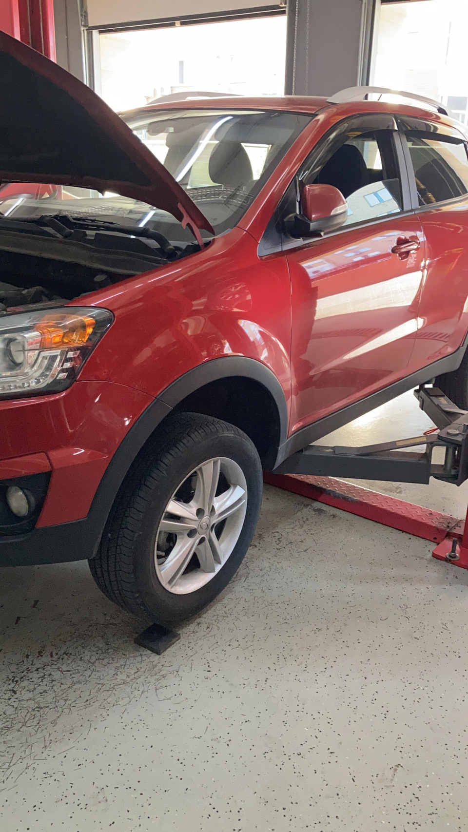 Замена моторного масла и воздушного фильтра — SsangYong Actyon (2G), 2 ...