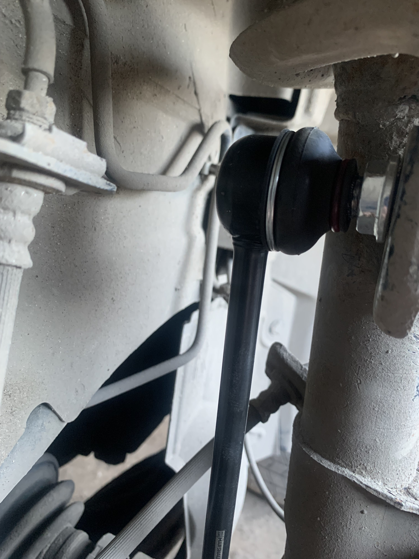 Заменил стойки стабилизатора — Nissan X-Trail II (t31), 2 л, 2011 года ...