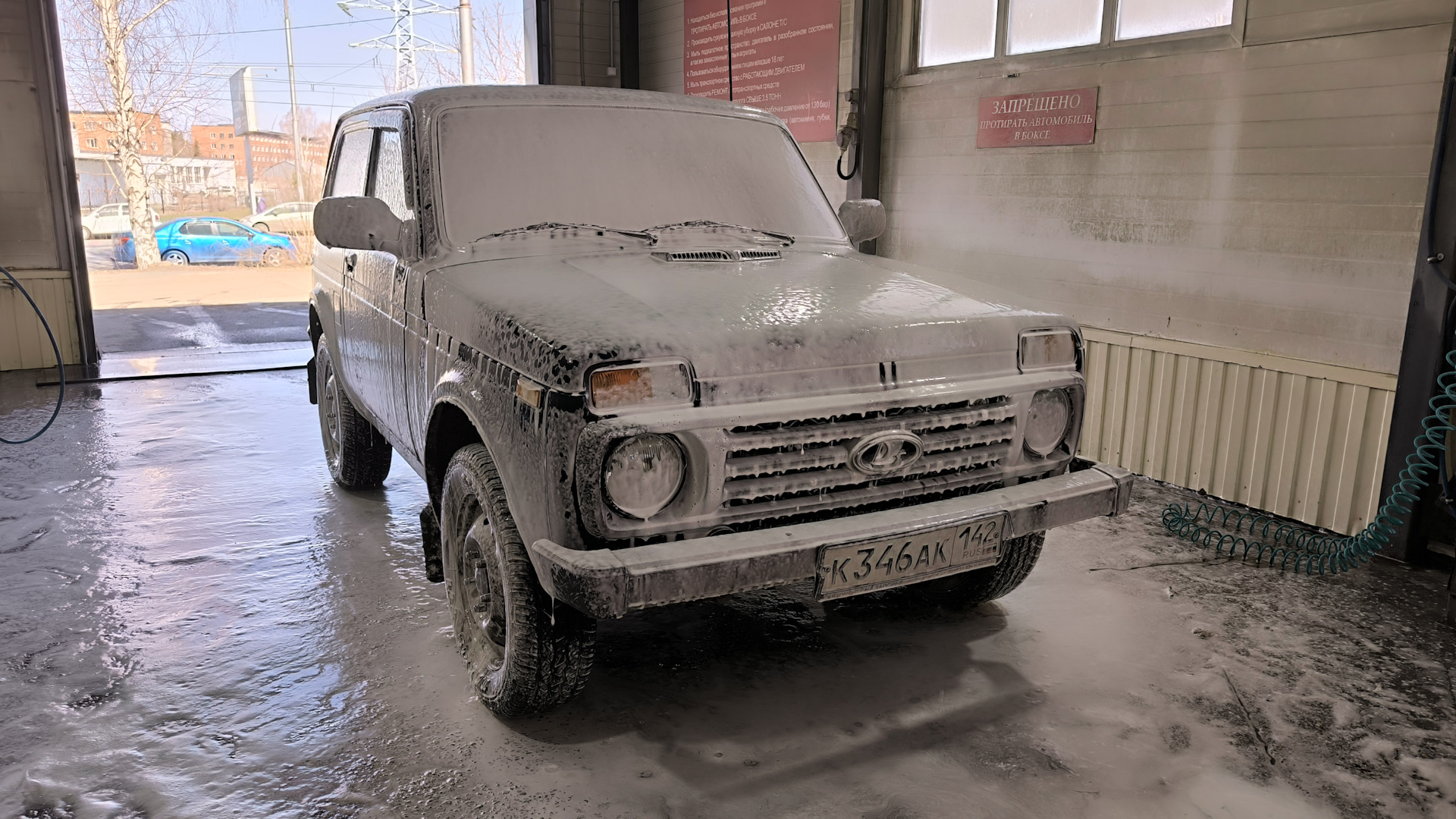 Lada 4x4 3D 1.7 бензиновый 2011 | на DRIVE2