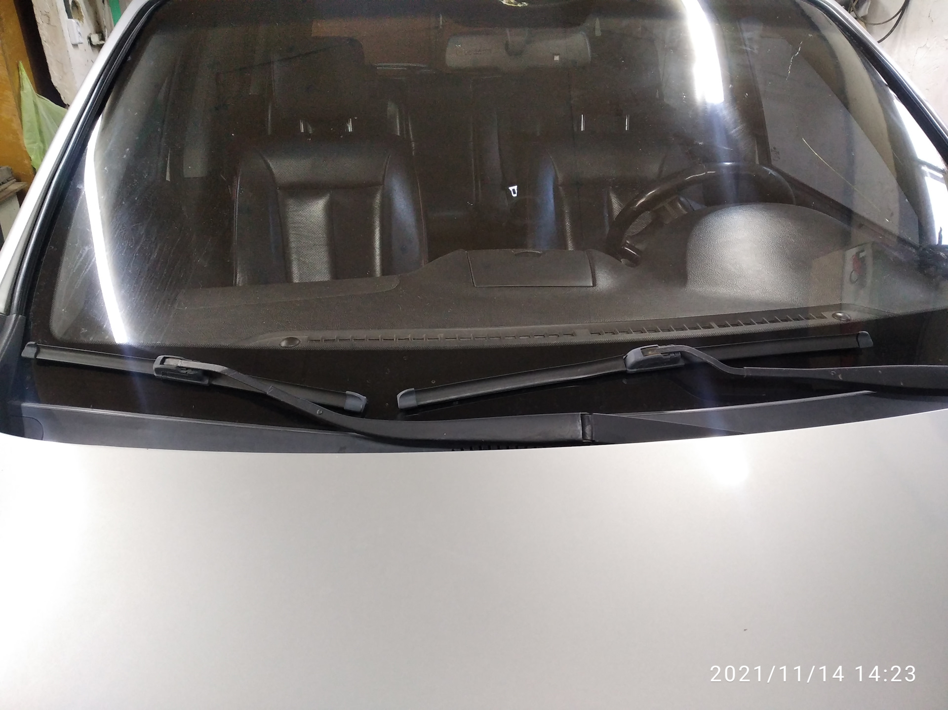 Замена щеток стеклоочистителя Санта фе -2. — Hyundai Santa Fe (2G), 2,7 ...