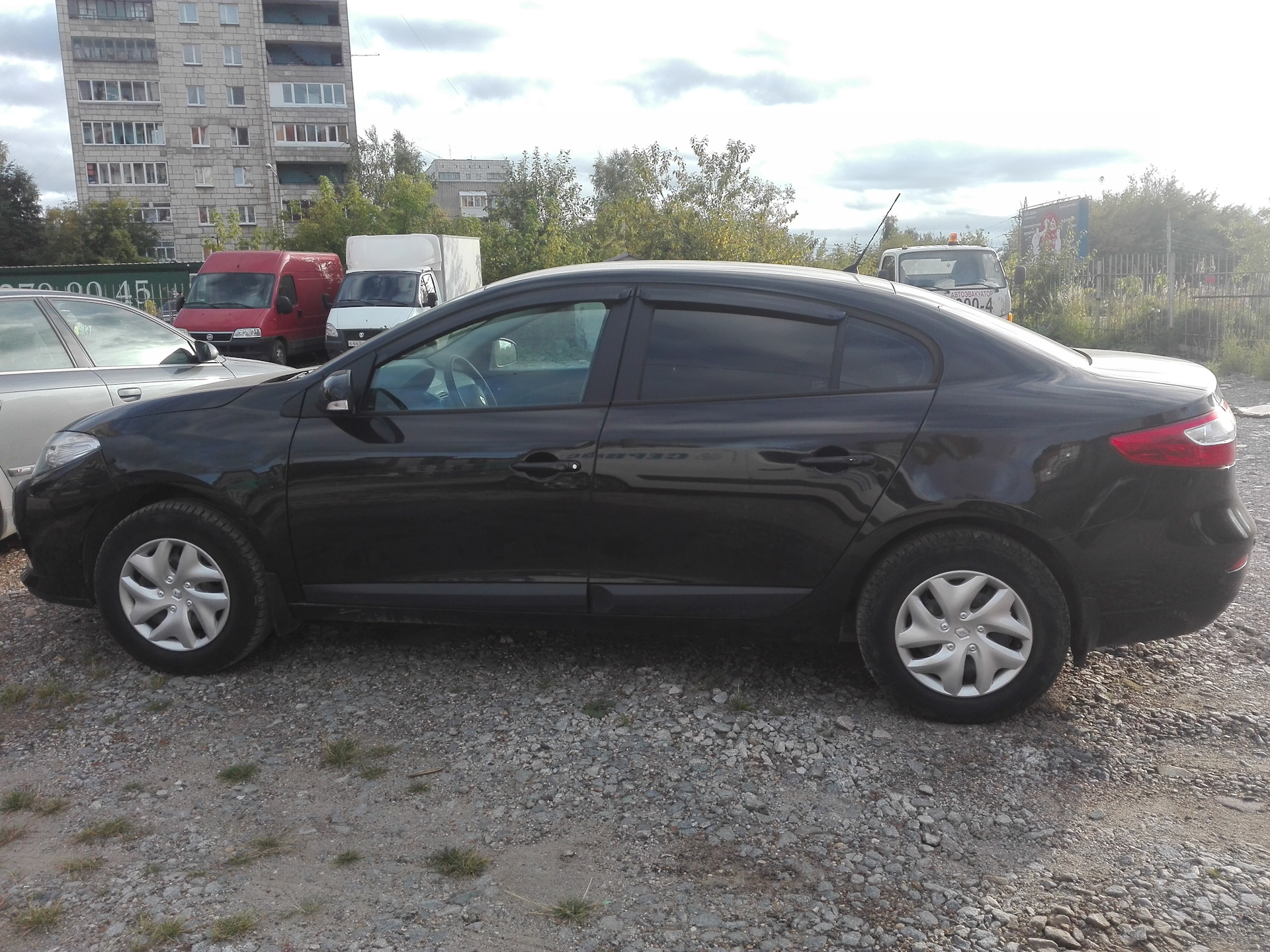 Колеса — Renault Fluence, 1,6 л, 2014 года | колёсные диски | DRIVE2