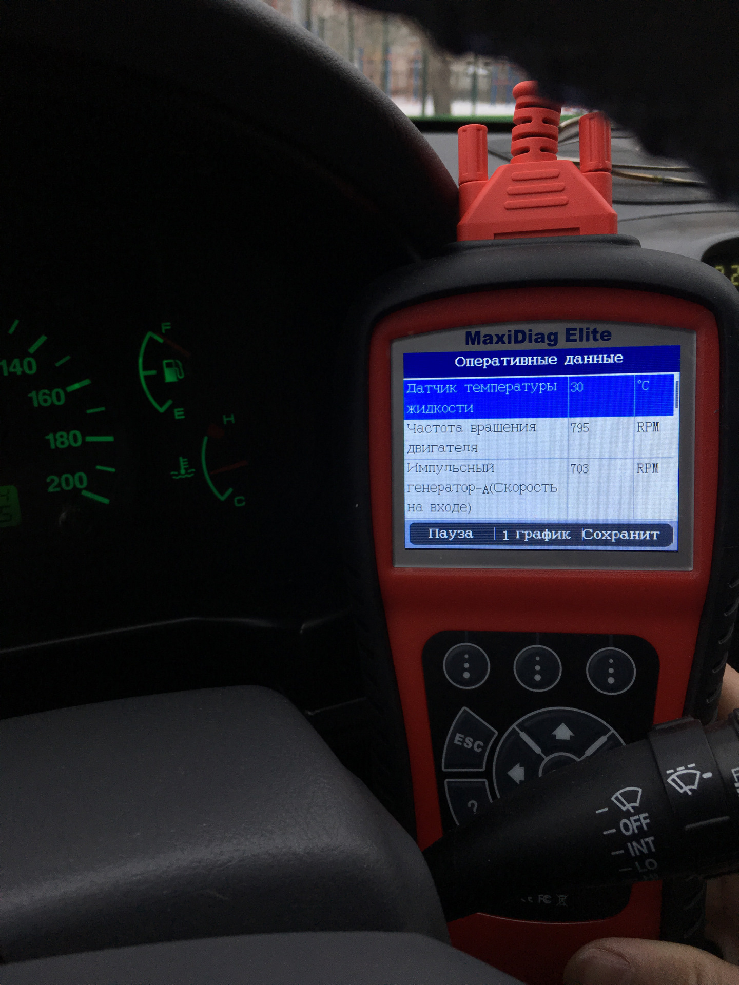 Ford Focus II Hatchback 1 6 2010 ford-focus-ii-hatchback-1-6-2010