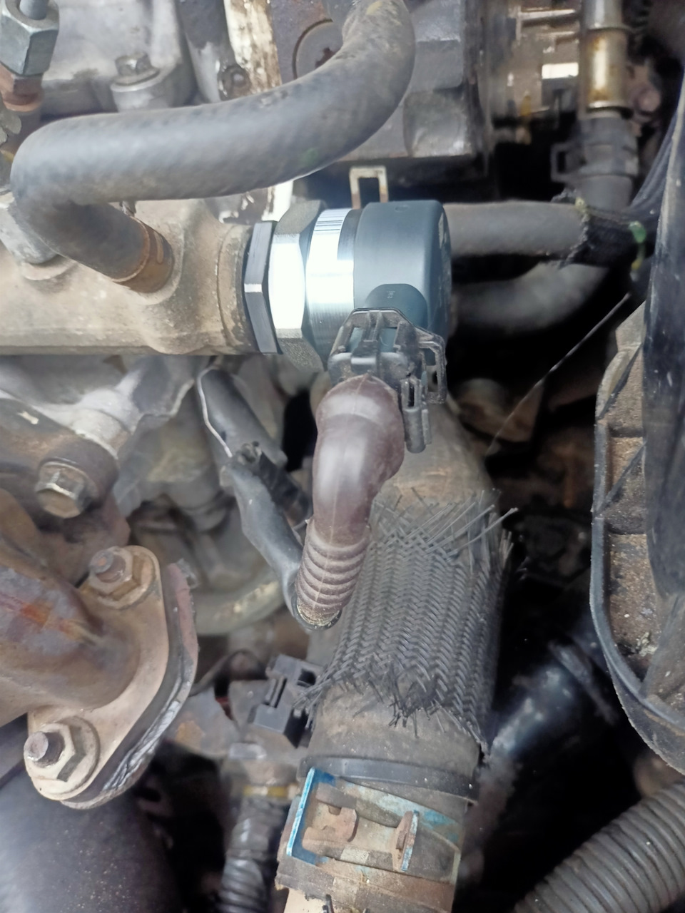 Новый на месте — Toyota Auris (1G)