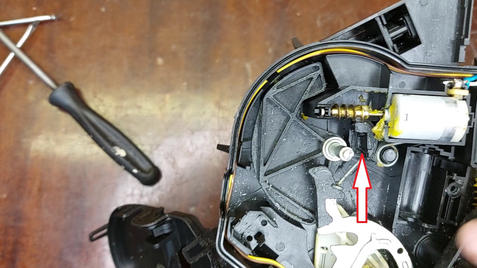 Причина поломки замка VOLVO XC70 — Volvo XC70 III, 2,4 л, 2009 года ...