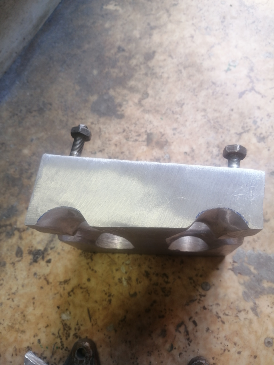 Вид сбоку — ИЖ Москвич 412