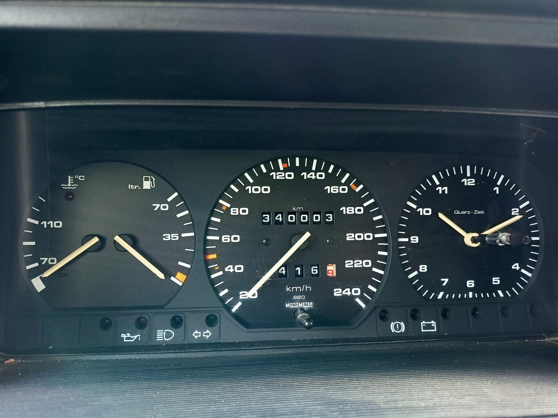 Про датчик уровня топлива — Volkswagen Passat B3, 1,8 л, 1990 года ...