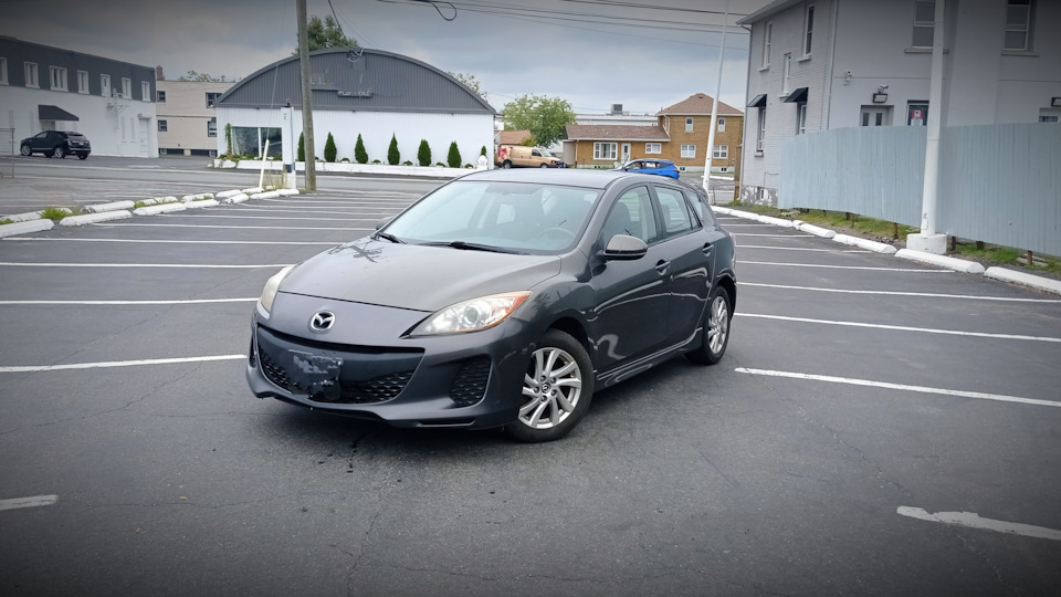 Mazda 3 Богомол