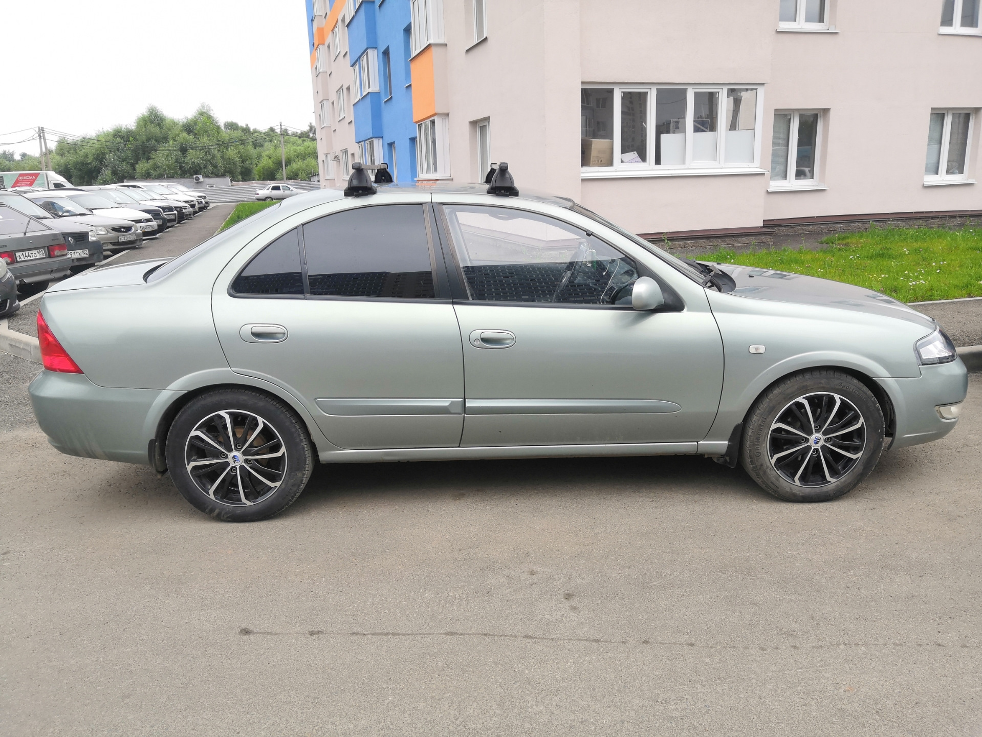 Almera r15