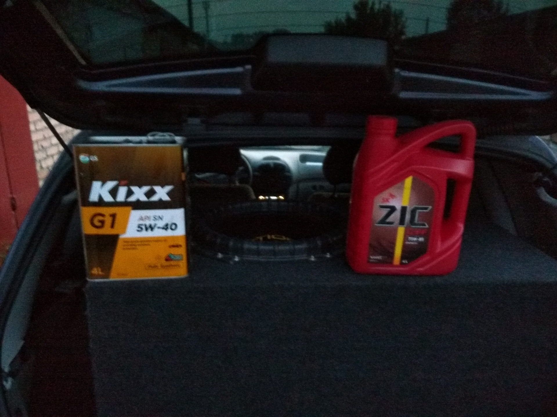 Замена масла в коробке и двигателе — Lada Калина универсал, 1,6 л, 2009 ...