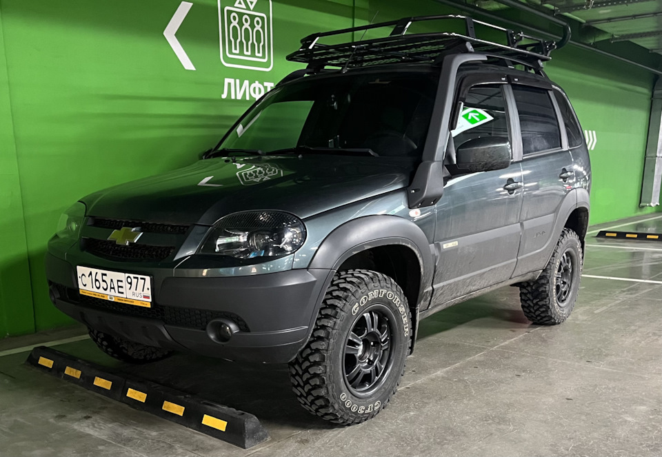 Chevrolet Niva Lem Camouflage