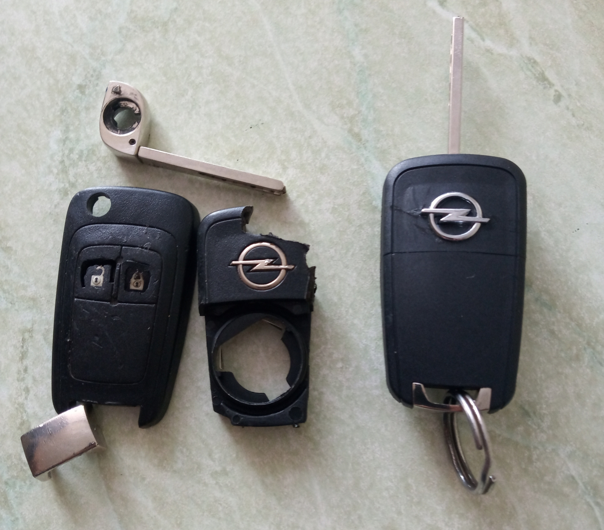 Ключ opel corsa. Opel Astra g 2003 ключ зажигания.