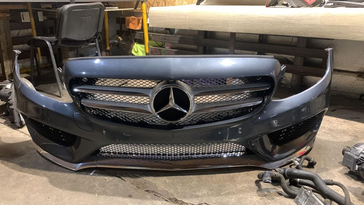 Куплю передний бампер w205 АМГ обвес — Mercedes-Benz C-class (W205), 2 ...