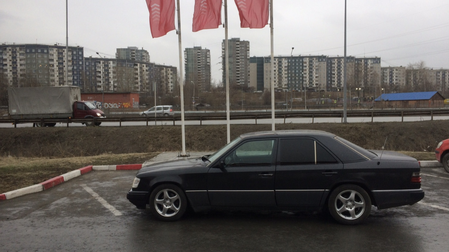 Mercedes-Benz E-class (W124) 3.0 бензиновый 1991 | 300е24 Летучий голландец  на DRIVE2