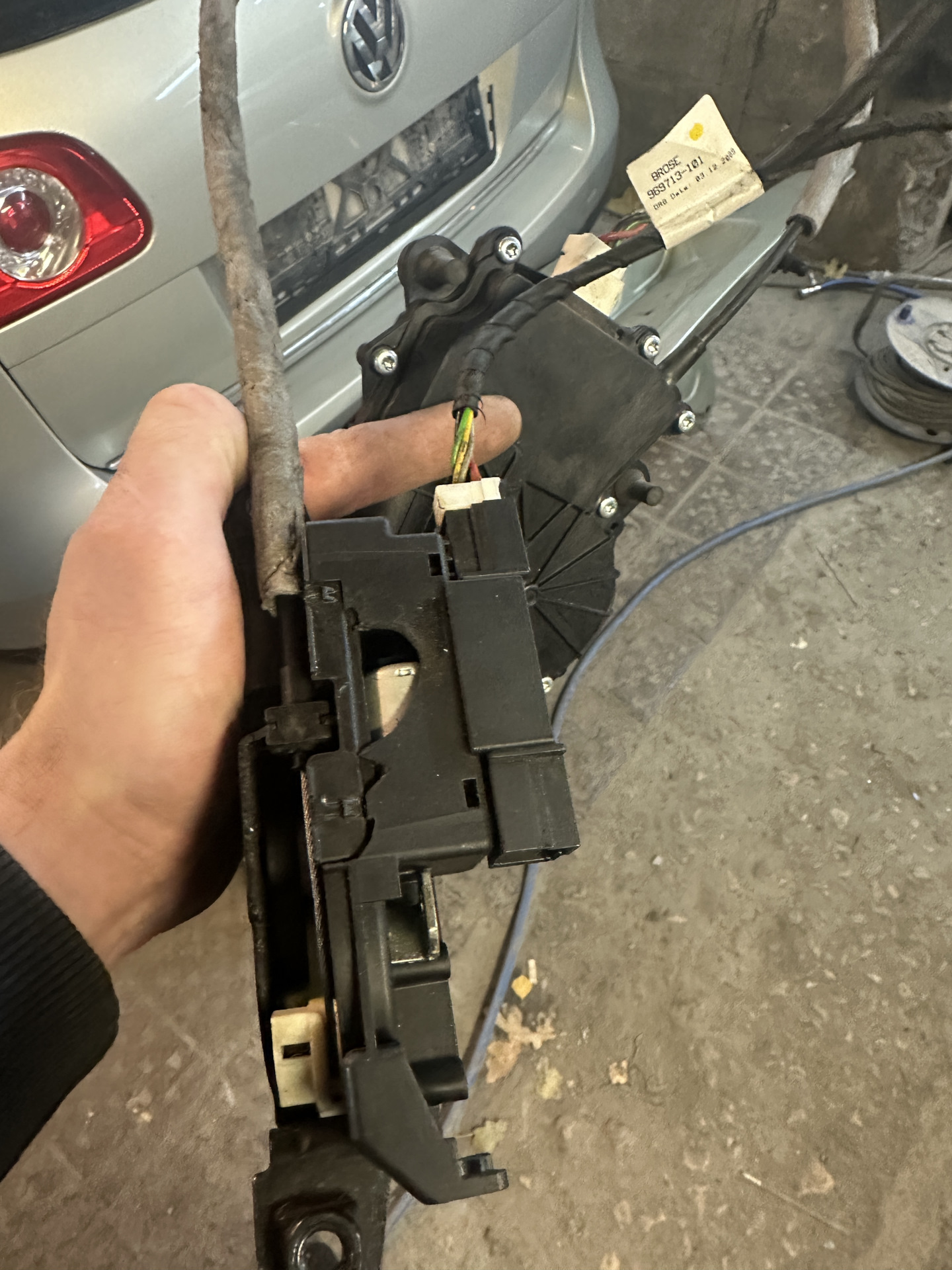 Электро багажник — BMW 5 series (F10), 3 л, 2012 года | запчасти | DRIVE2