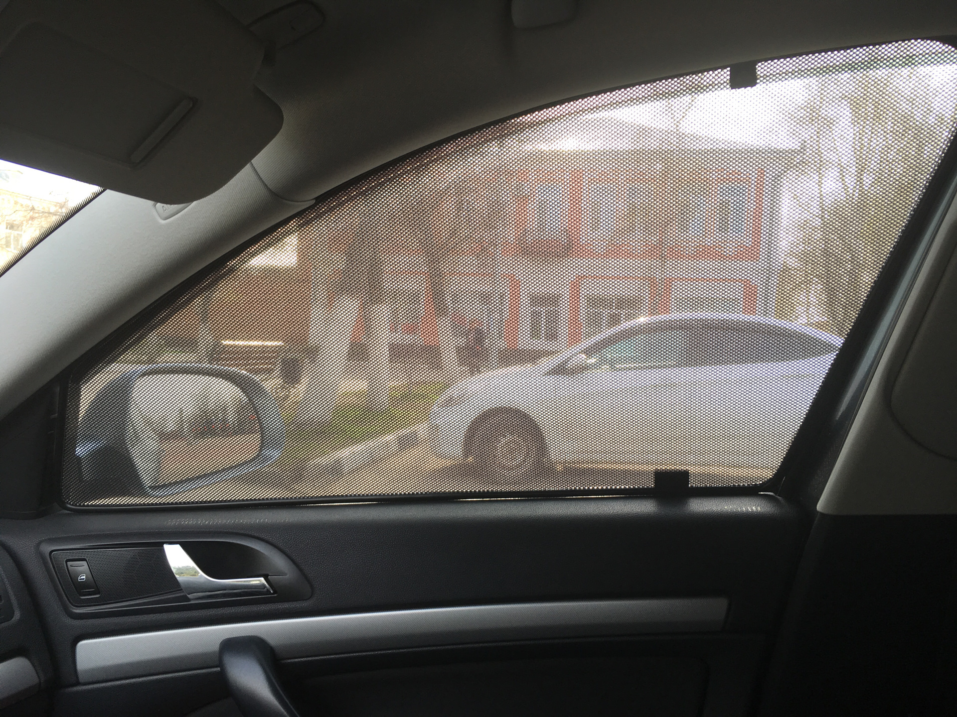 565064365 шторки skoda kodiaq. Škoda superb laurin klement 2022 interior. Шкода шторки. Магнитные шторки в симферополе на bmw x6. Каркасные шторки skoda fabia.