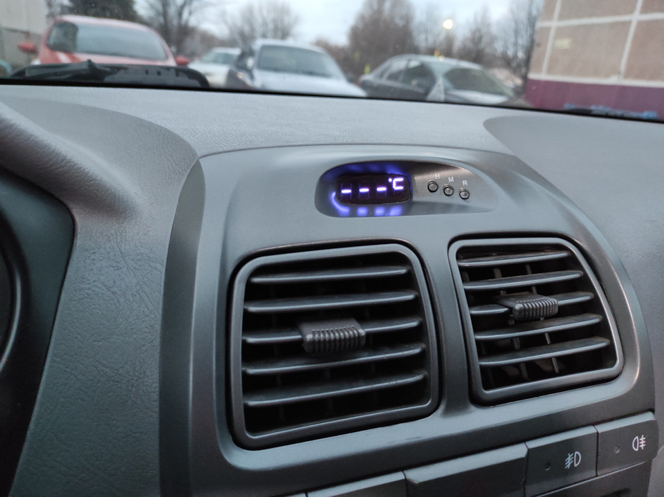 Китаец отгнил. Замена датчика температуры часов. — Hyundai Accent (2G ...